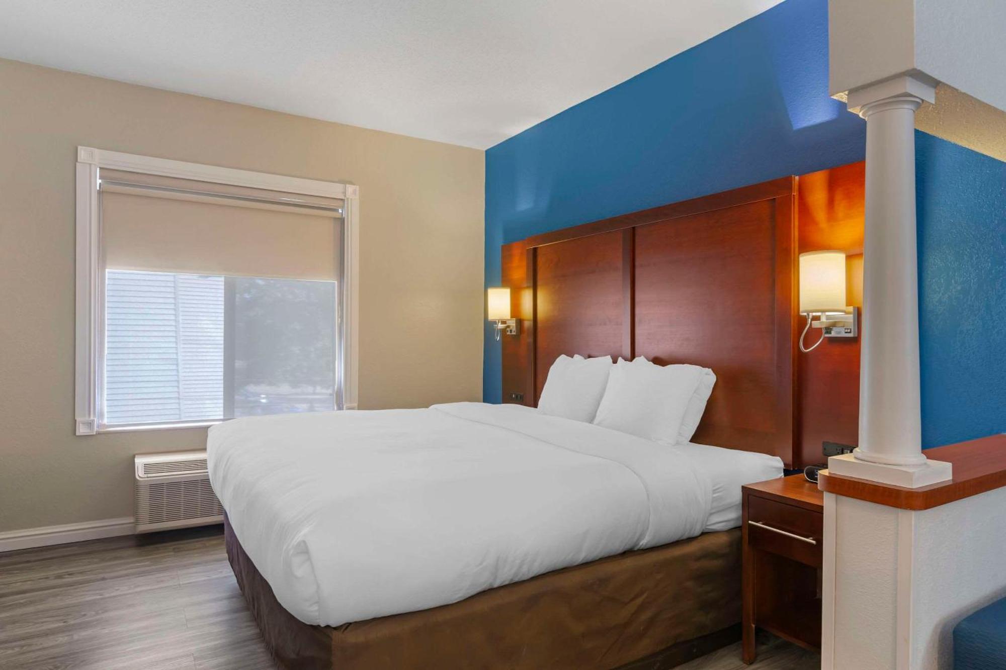 Comfort Suites St Charles-St Louis Saint Charles Extérieur photo